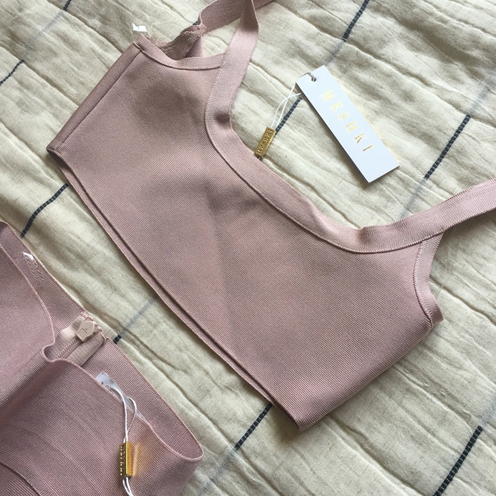 2 piece 💕💕 new Meshki💕💕 - Picture 3 of 5